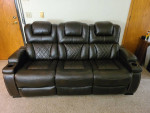 Power Recling Sofa With Drop Down Table