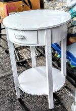 Table Round White with drawer
