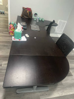 Computer table