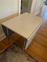 1955 Formica drop leaf mcm kitchen table w 4 cage back chairs