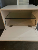 rattan front side table w/glass shelf