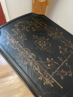 BOMBAY Paint Decorated Pedestal Base Side/End Table