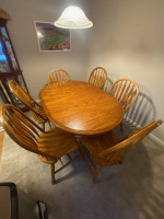 Dining Table w/ 6 chairs