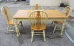 Farmhouse Style 2 Tone Dining Table And 4 Windsor Back Chairs
