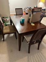 Dining room table