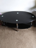 TEMPERED GLASS COFFEE TABLE.