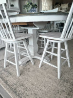 Taller Kitchen Table and 4 Swivel Chairs