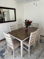 Chic Farmhouse Dining Table Chairs