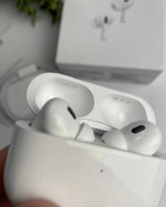 AirPods Pro  2 AirPods 3