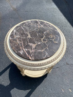 Kincaid French Louis XVl Marble Top End Side Accent Round Table