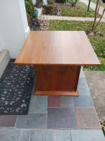Accent Table / End Table