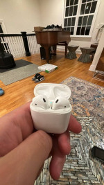 1st Gen Airpods