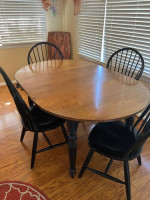 Ethan Allen Drop Leaf Kitchen Table w/ 4 Chairs