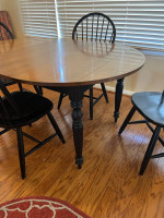 Ethan Allen Drop Leaf Kitchen Table w/ 4 Chairs