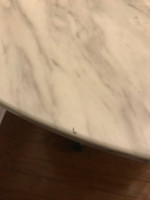 Round dining table