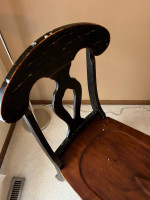 Round dining/ kitchen table and chairs