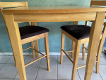 Kitchen table & Chairs