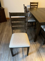 Dining Room Table with 6 Chairs