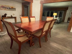 Dining room table set
