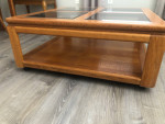 SQUARE COFFEE TABLE ON LOCKING WHEEL CASTERS SOLID OAK