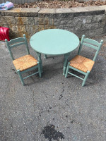 Child’s table set