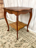 Antique Wolverine Manufacturing Parlor Occasional Table