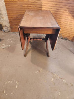 folding dining table