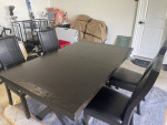 Kitchen Table + 4 Chairs