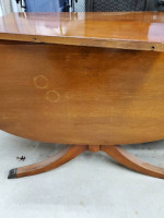 Double dropleaf dining table with insert