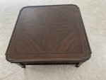 Coffee/Cocktail Table 40x40 Beautiful w Lower Shelf