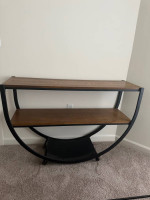 Accent table