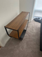Accent table