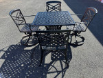 Beautiful Hanamint Cast Aluminum Patio Set Table and 4 Chairs ***