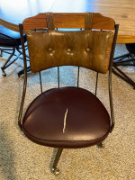 Oval table for dining room + 4 chairs