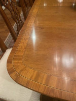 Henredon Dining Table with 8 Chairs