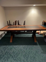 Dinning room table