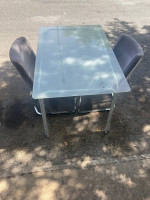 Table & chairs
