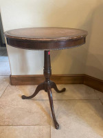 Round table