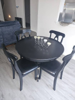 DINING ROOM TABLE & 4 CHAIRS BLK