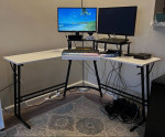 L shaped computer table