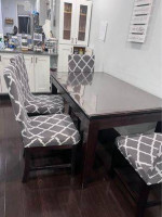5 pieces dining table