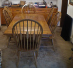 Dining Room Table with 6 chairs