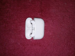 Apple airpods pro 1 generation