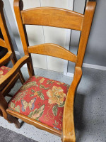 Table and 2 chair set