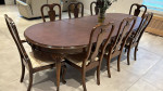 Drexel Heritage antique Dining table and chairs