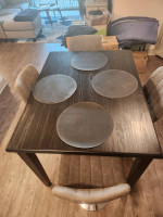 Breakfast / Dining room table & 4 chairs, bar high