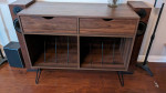 Stereo table