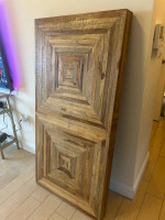 Beautiful oak dining table in great condition