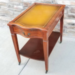 Beautiful Mid-Century Modern Sofa End / Side Table by Mersman