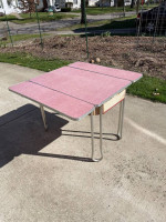 Classic mid-century kitchen table